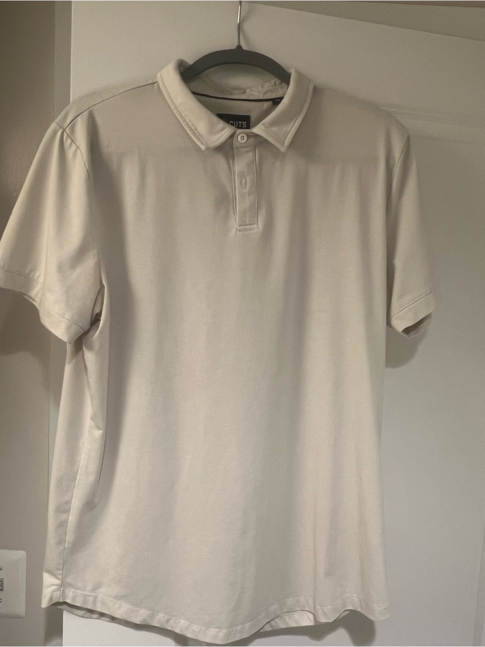 CUTS CLOTHING: Men’s Cream AO Polo - Size Large